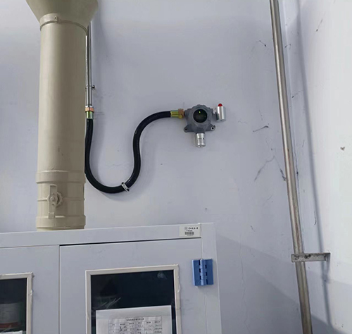 實驗室氣瓶柜電石氣檢測儀應(yīng)用案例